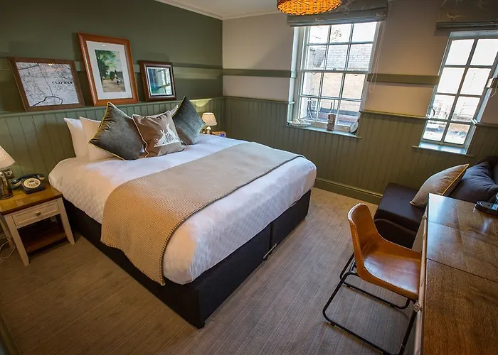 Premier Bed and Breakfast Accommodations in Croydon